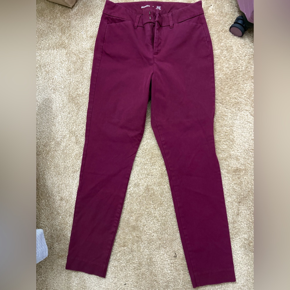 Old Navy Burgundy High Rise Pixie Cute Trousers